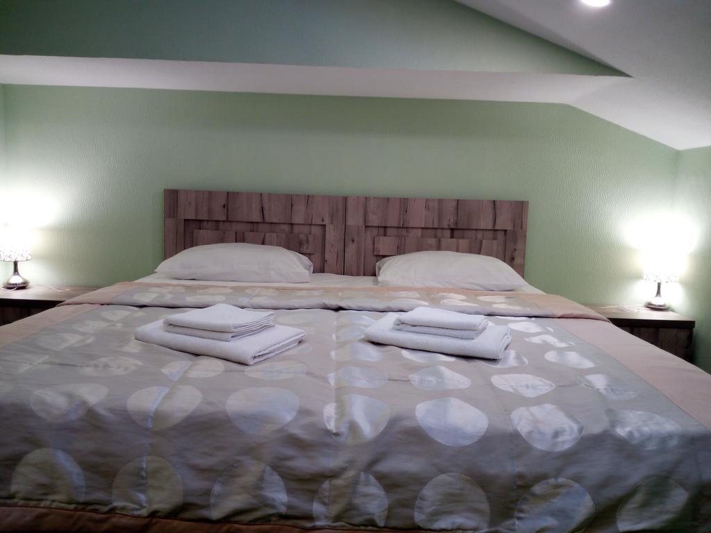 Hotel Salmer Тбилиси Екстериор снимка